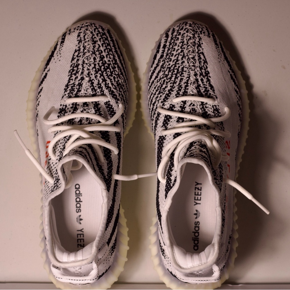 Adidas Yeezy Boost 350 V2 Zebra’s